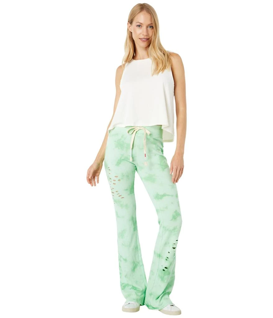 商品Wildfox|Plasma World Tour Tie-Dye Distressed Tennis Sweatpants,价格¥298,第4张图片详细描述