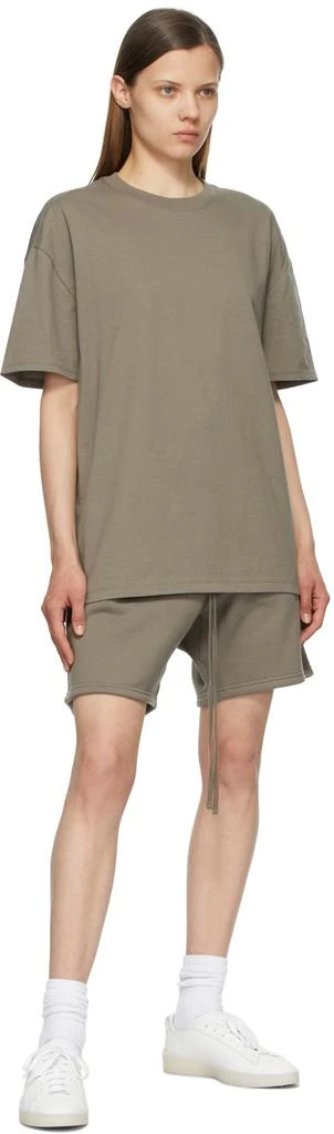 商品Essentials|Taupe Fleece Lounge Shorts,价格¥745,第4张图片详细描述