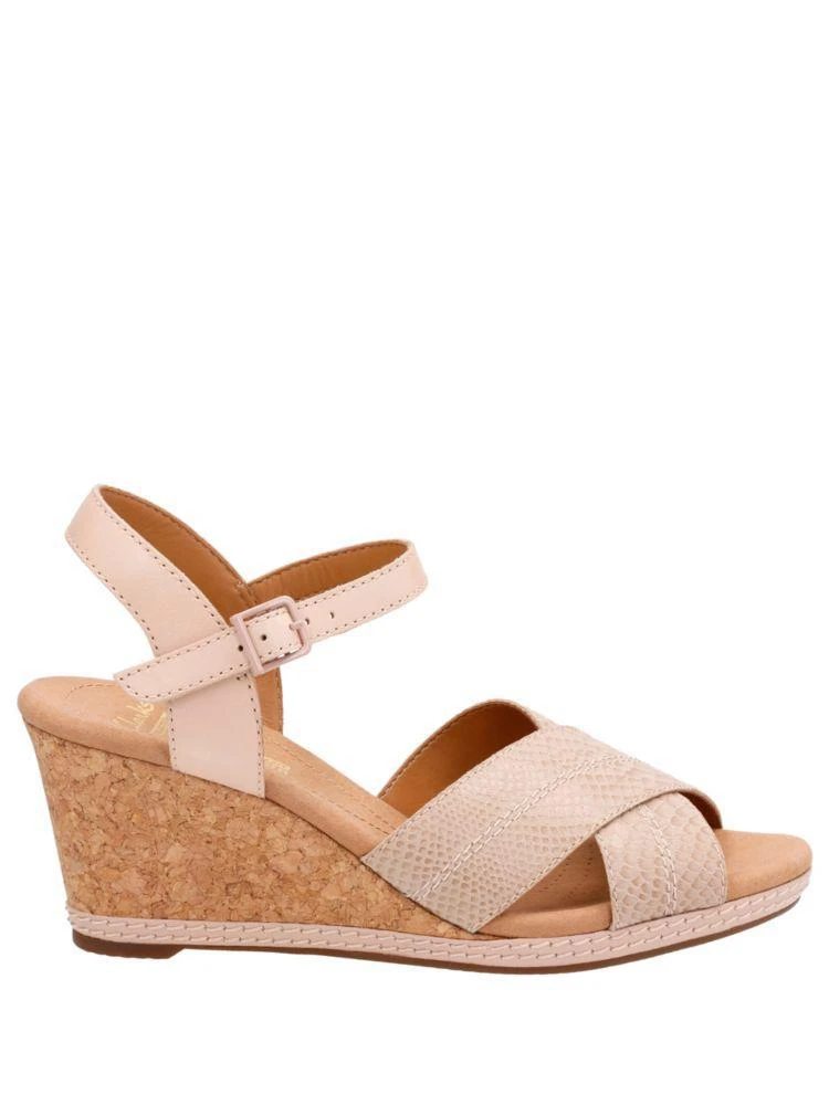 商品Clarks|Helio Swan Leather Wedge Sandals,价格¥339,第5张图片详细描述