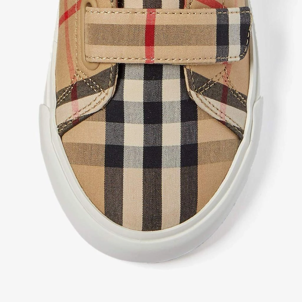 商品Burberry|Mini Markham Stripe (Toddler/Little Kid),价格¥1704,第5张图片详细描述