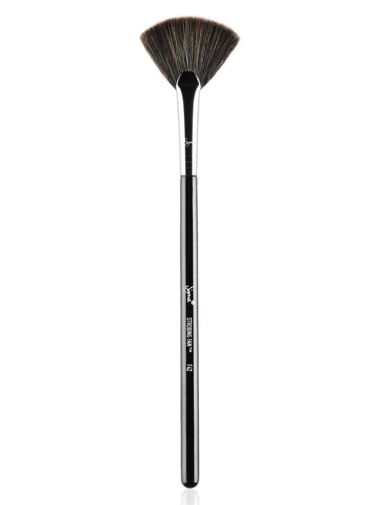 商品Sigma Beauty|F42 - Strobing Fan Brush,价格¥135,第1张图片
