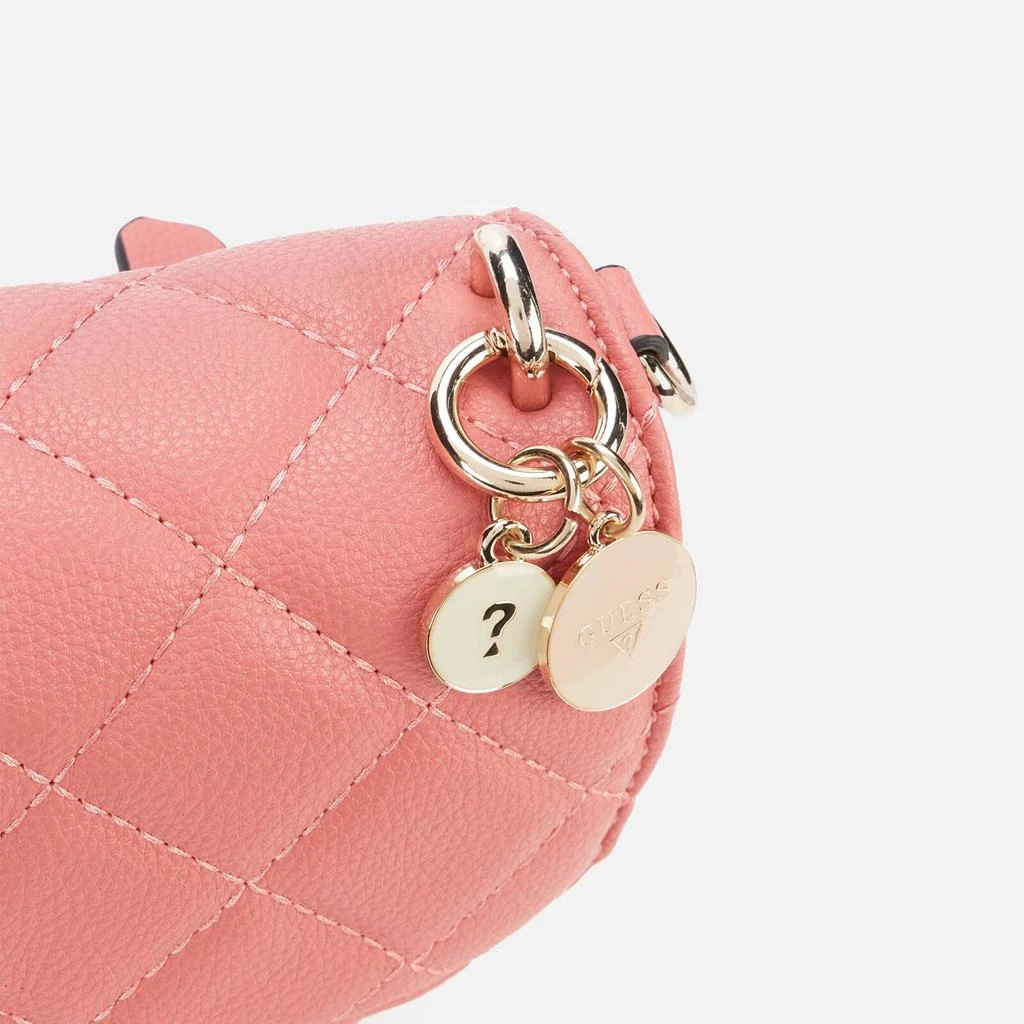 商品GUESS|Guess Women's Gillian Cross Body Flap Bag - Apricot,价格¥733,第4张图片详细描述