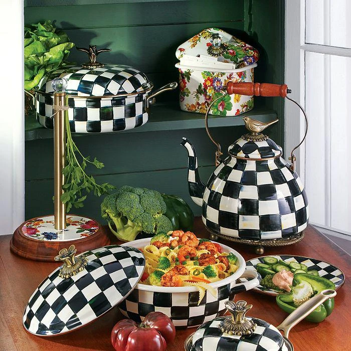 商品MacKenzie-Childs|Courtly Check Enamel 5 Qt. Casserole,价格¥1934,第4张图片详细描述