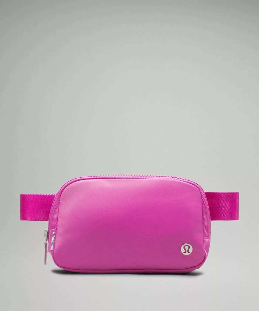 Everywhere Belt Bag 1L 商品