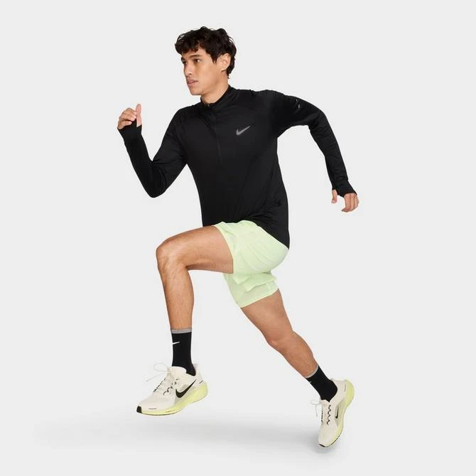 商品NIKE|Men's Nike Stride Dri-FIT Quarter-Zip Running Top,价格¥521,第2张图片详细描述