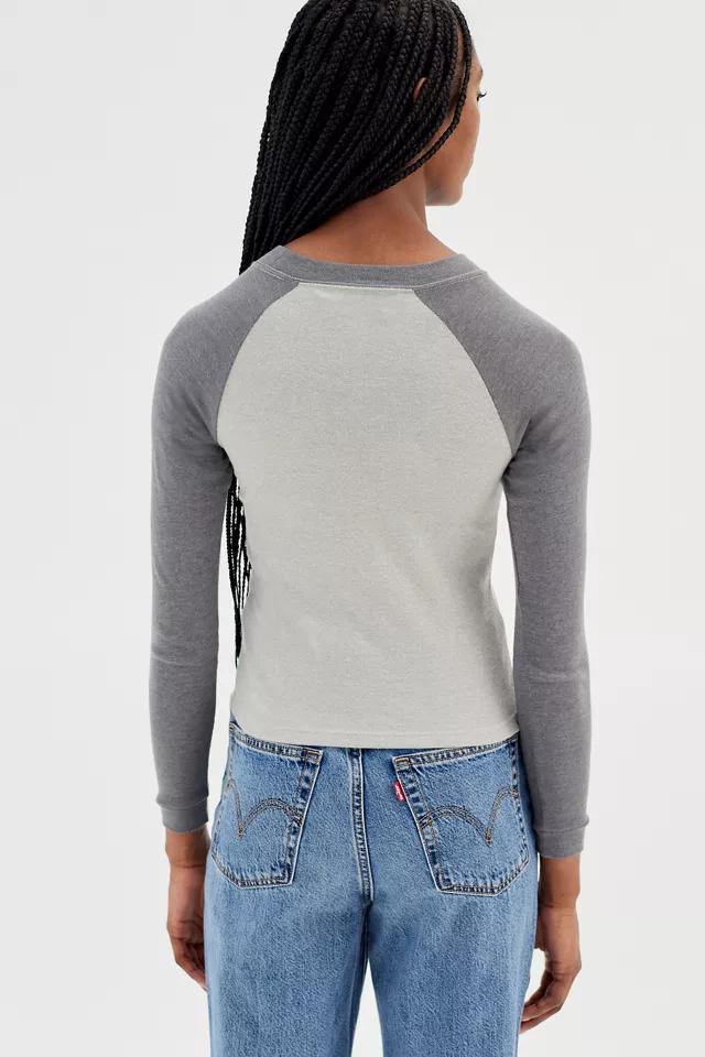 商品Urban Outfitters|UO Sad Girl POV Long Sleeve Raglan Tee,价格¥323,第5张图片详细描述