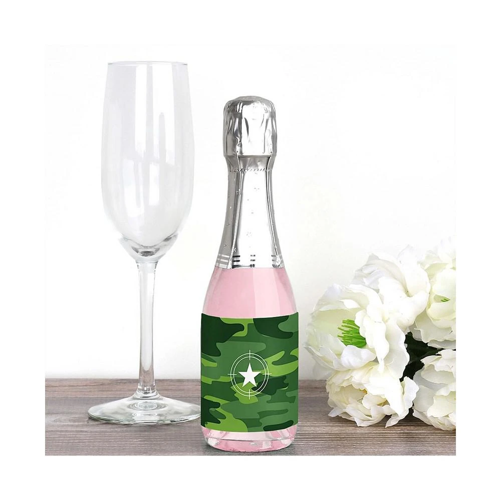 商品Big Dot of Happiness|Camo Hero - Mini Wine Bottle Stickers - Army Military Party Favor Gift - 16 Ct,价格¥97,第3张图片详细描述