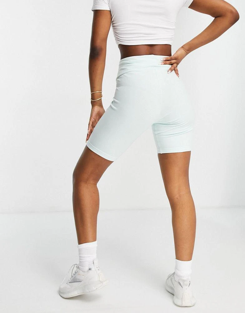 商品Reebok|Reebok small logo legging shorts in mint,价格¥128,第2张图片详细描述