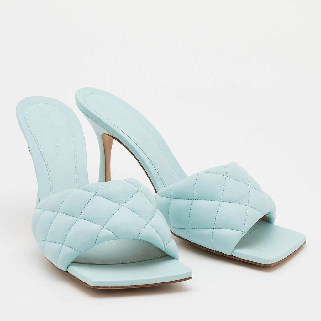 商品[二手商品] Bottega Veneta|Bottega Veneta Light Blue Quilted Leather Lido Slide Sandals Size 40.5,价格¥4470,第4张图片详细描述