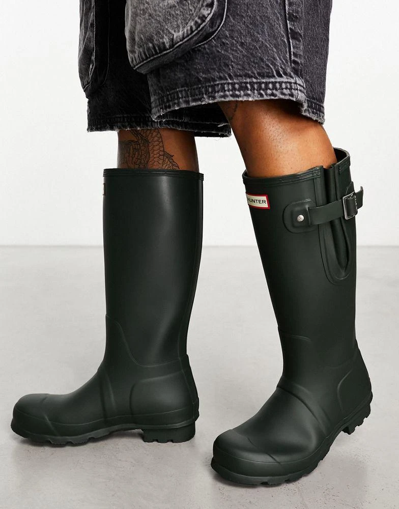 商品Hunter|Hunter Original Side Adjustable Wellington Boots in Olive,价格¥1247,第4张图片详细描述