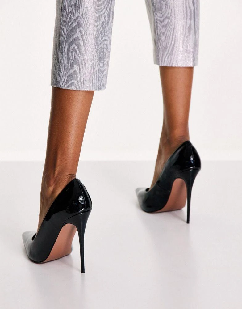 商品ASOS|ASOS DESIGN Wide Fit Passion stiletto court shoes in black,价格¥293,第4张图片详细描述
