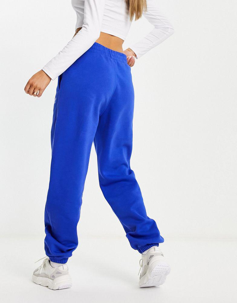 adidas Originals trefoil essentials joggers in blue商品第3张图片规格展示