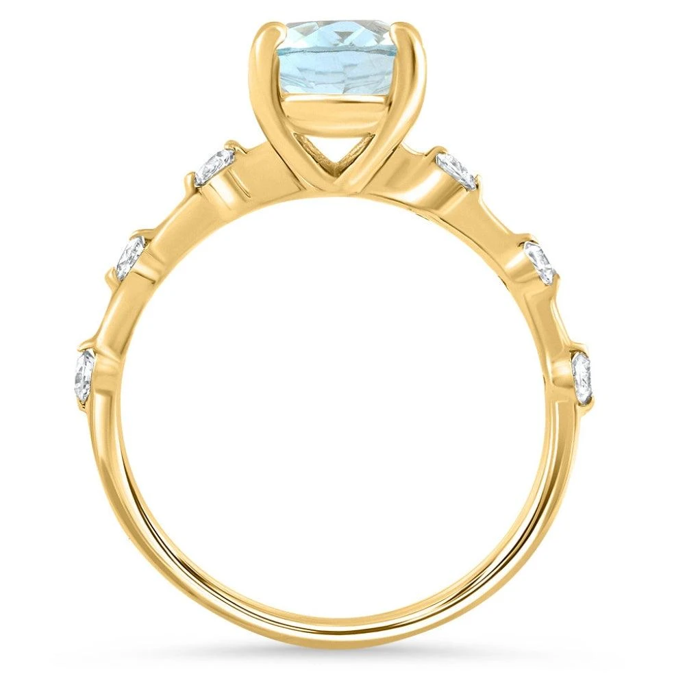 商品Pompeii3|2 1/4Ct Oval Blue Topaz Diamond Ring White or Yellow Gold Lab Grown,价格¥3972,第3张图片详细描述