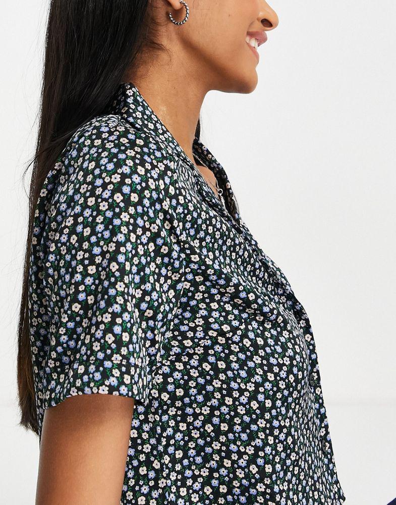 Topshop short sleeve floral satin shirt in multi商品第2张图片规格展示
