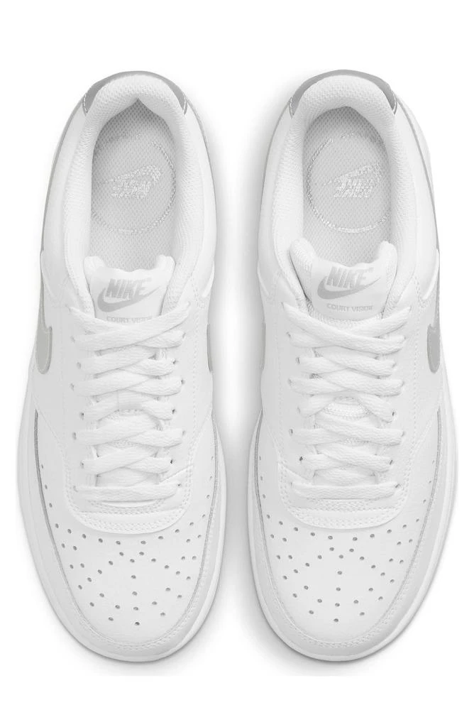 男女款 耐克 Court Vision Low 运动鞋 商品