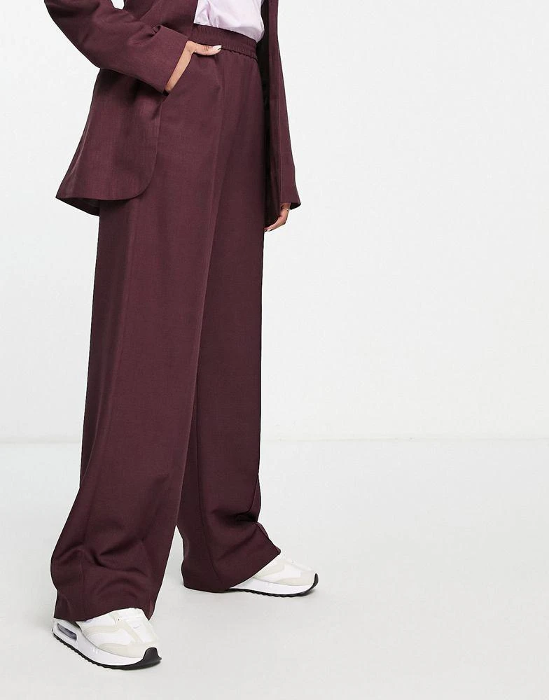 商品ASOS|ASOS DESIGN commuter suit jogger in burgundy,价格¥159,第4张图片详细描述