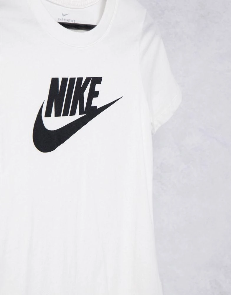 商品NIKE|Nike Essentials Icon Futura logo t-shirt in white,价格¥159,第4张图片详细描述