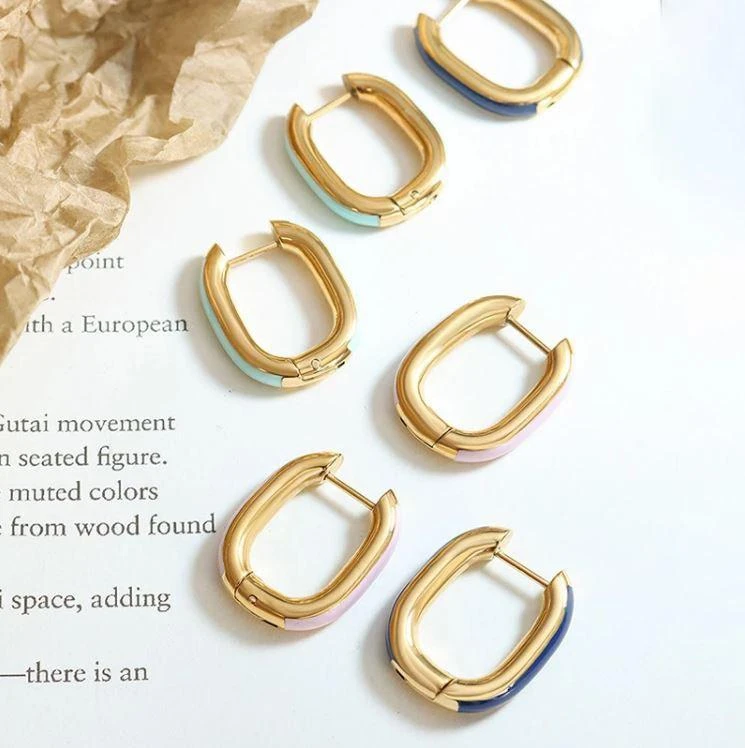 商品Simply Rhona|Aqua Enamel U Hoop Earrings In 18K Gold Plated Stainless Steel,价格¥453,第2张图片详细描述