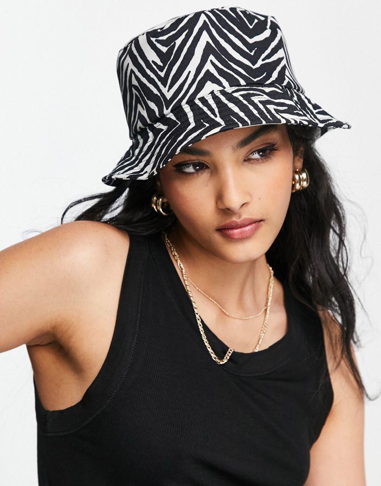 商品Topshop|Topshop zebra print bucket hat,价格¥84,第4张图片详细描述