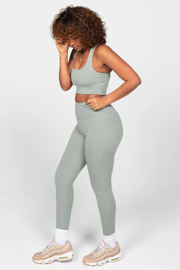 商品Girlfriend Collective|Compressive High Waisted Legging - Agave,价格¥475,第5张图片详细描述