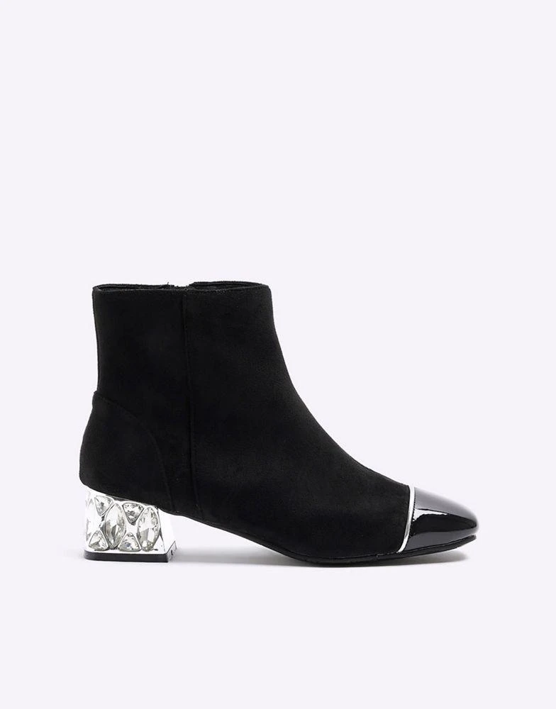 商品River Island|River Island Suedette diamante heel ankle boots in black,价格¥486,第1张图片