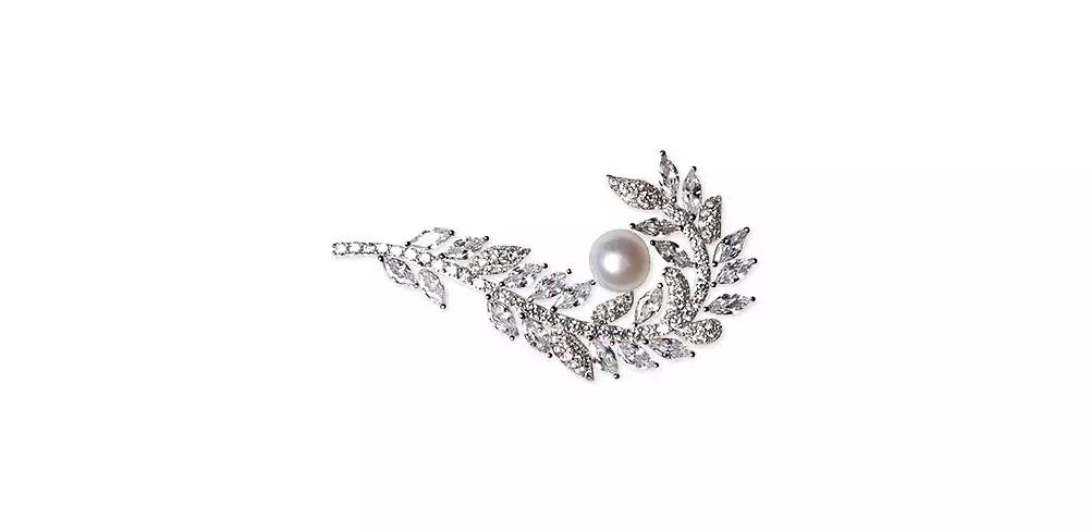 商品Macy's|Cultured Freshwater Pearl (7mm) & Cubic Zirconia Feather Pin in Sterling Silver,价格¥2314,第1张图片