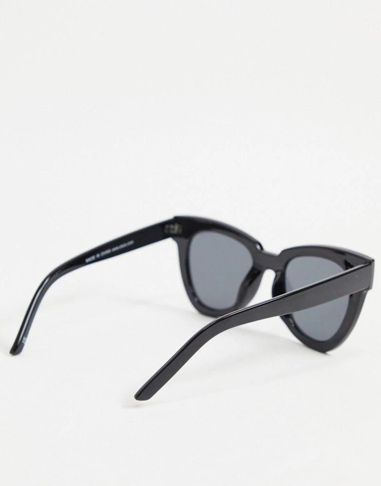 商品ASOS|ASOS DESIGN chunky flare cat eye sunglasses in shiny black - BLACK,价格¥134,第2张图片详细描述