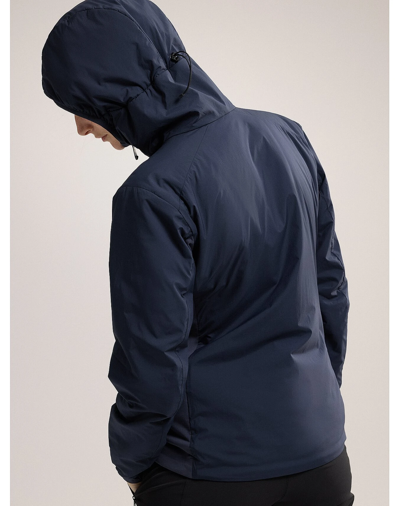 商品Arc'teryx|Arc'teryx 女士户外冲锋衣 X000006780BLACKSAPPHIRE 蓝色,价格¥2744,第4张图片详细描述