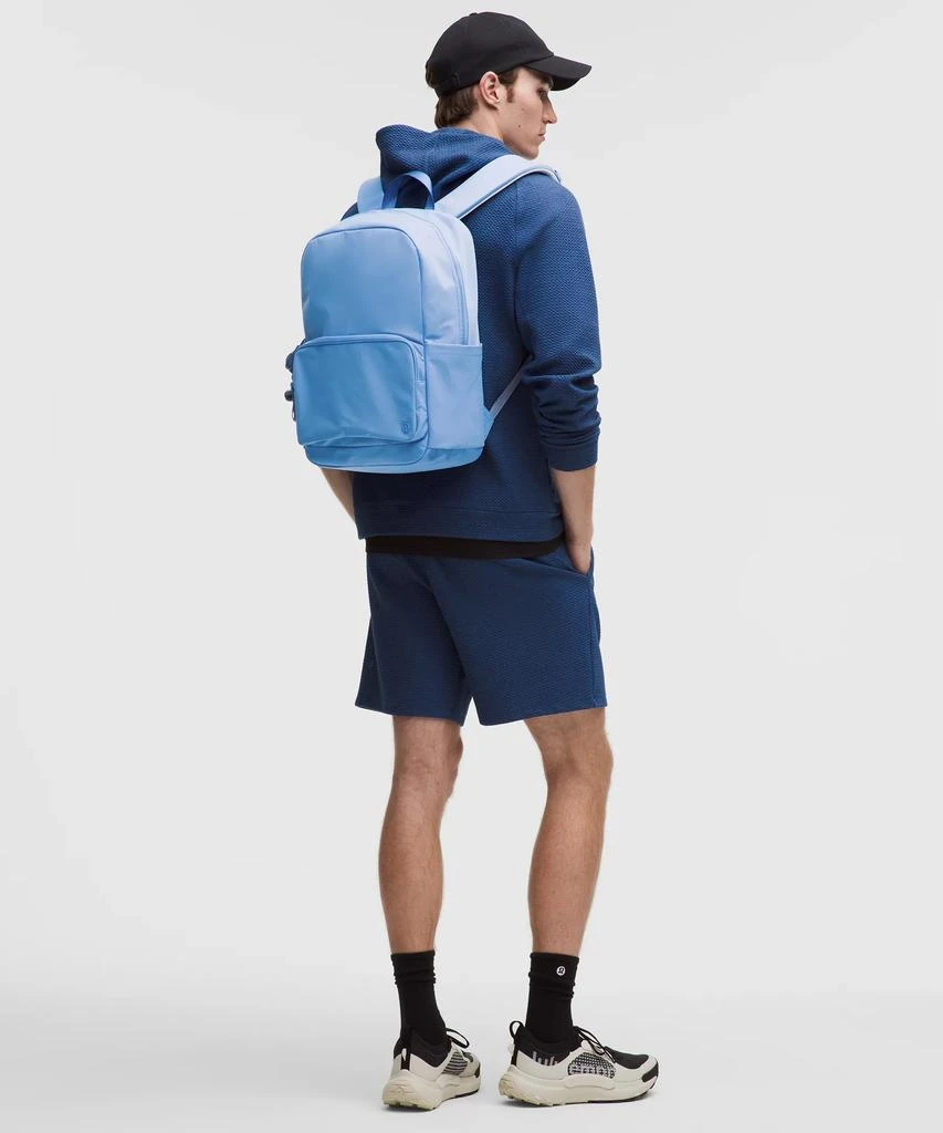 Everywhere Backpack 22L 商品