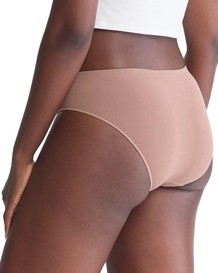 商品Calvin Klein|Bonded Flex Bikini,价格¥92,第2张图片详细描述