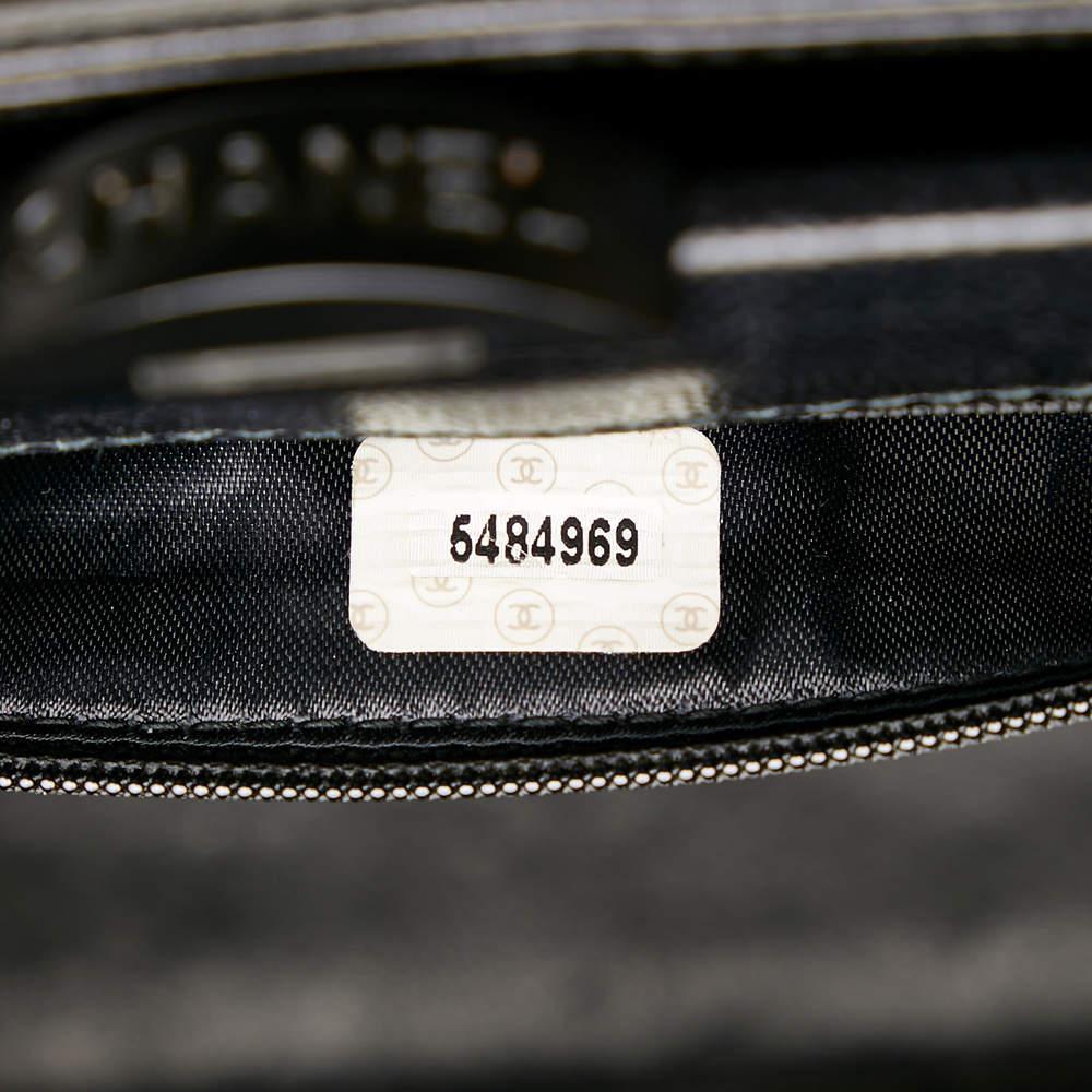 Chanel Black Caviar Leather Shoulder Bag商品第5张图片规格展示