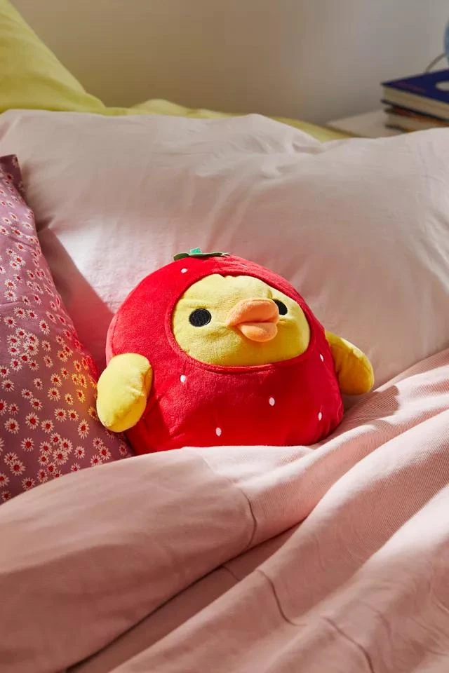 商品Urban Outfitters|Rilakkuma Strawberry Series Kiiroitori Plushie,价格¥271,第1张图片