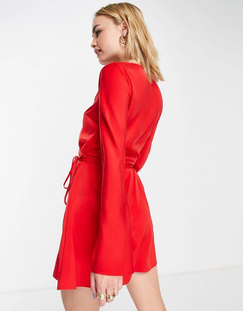 商品ASOS|ASOS DESIGN bias cut satin wrap mini dress with tie waist in red,价格¥190,第2张图片详细描述