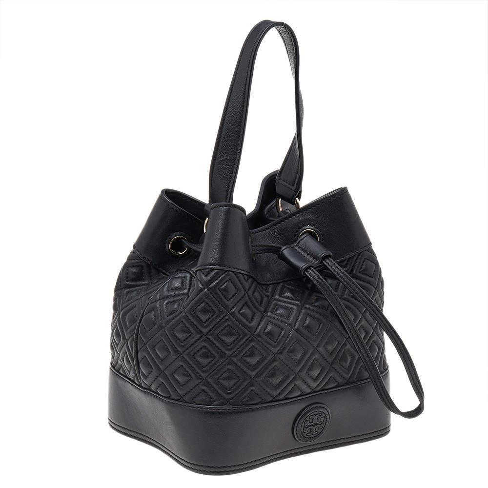 商品[二手商品] Tory Burch|Tory Burch Black Leather Drawstring Bucket Bag,价格¥2991,第5张图片详细描述