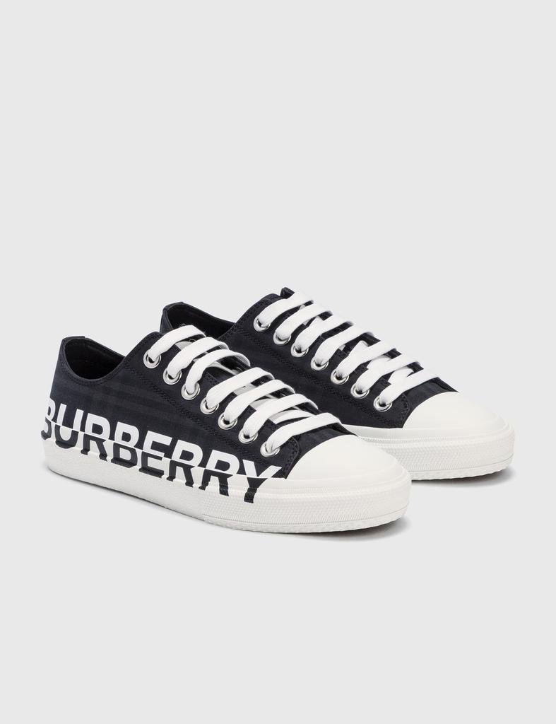 商品Burberry|Logo Print Vintage Check Sneaker,价格¥4224,第6张图片详细描述