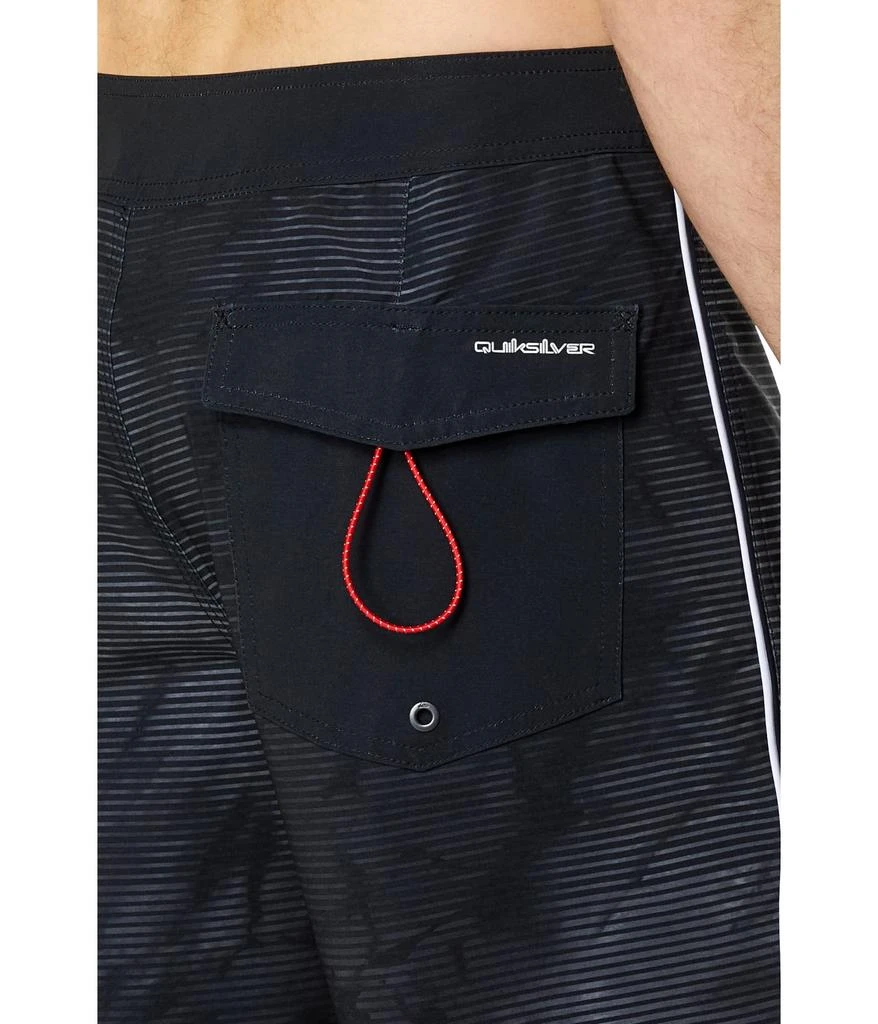 商品Quiksilver|Surfsilk Massive 20" Boardshorts,价格¥299,第3张图片详细描述