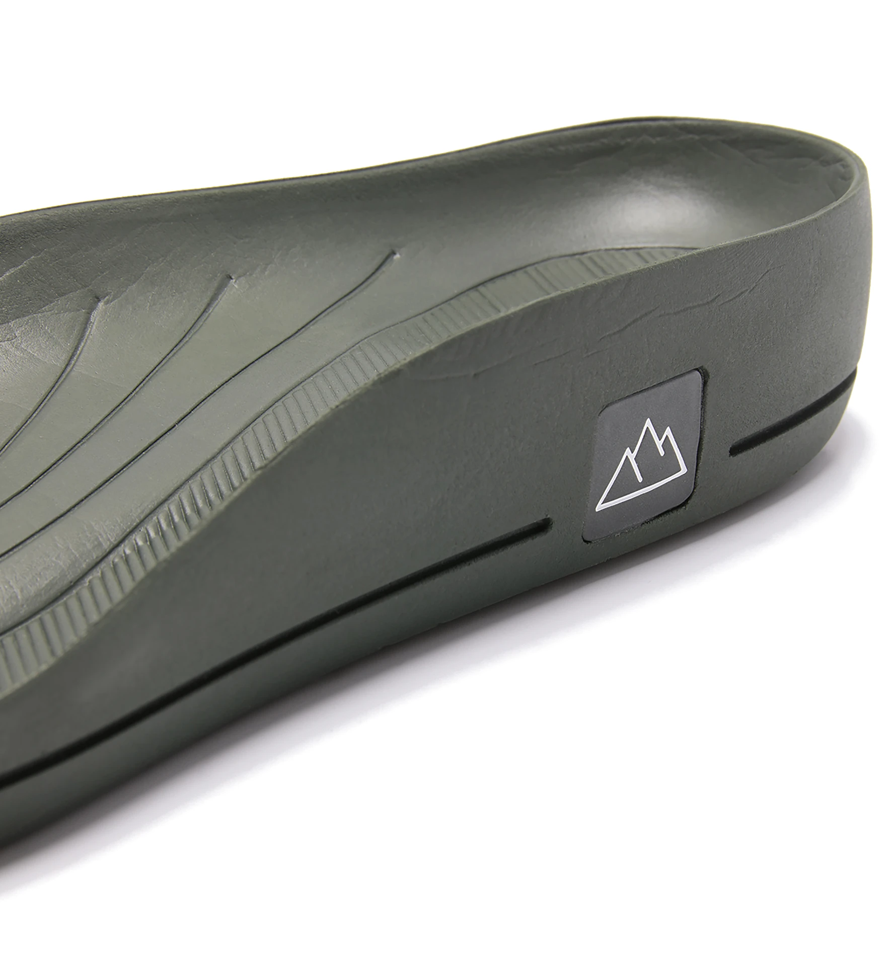 商品【商品预售7天】 Haglofs|Haglofs 男士户外高山靴 4986804MF 红色,价格¥3646 描述