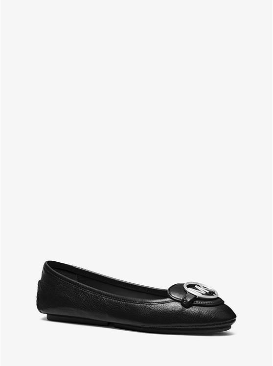 商品Michael Kors|Lillie Leather Moccasin,价格¥810,第1张图片
