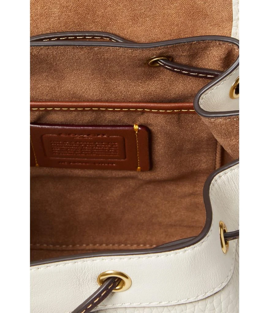 商品Coach|蔻驰Riya 21柔软荔枝纹皮革背包,价格¥2983,第3张图片详细描述