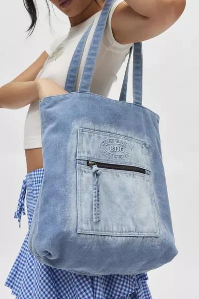 商品BDG|BDG Washed Denim Tote Bag,价格¥221,第1张图片