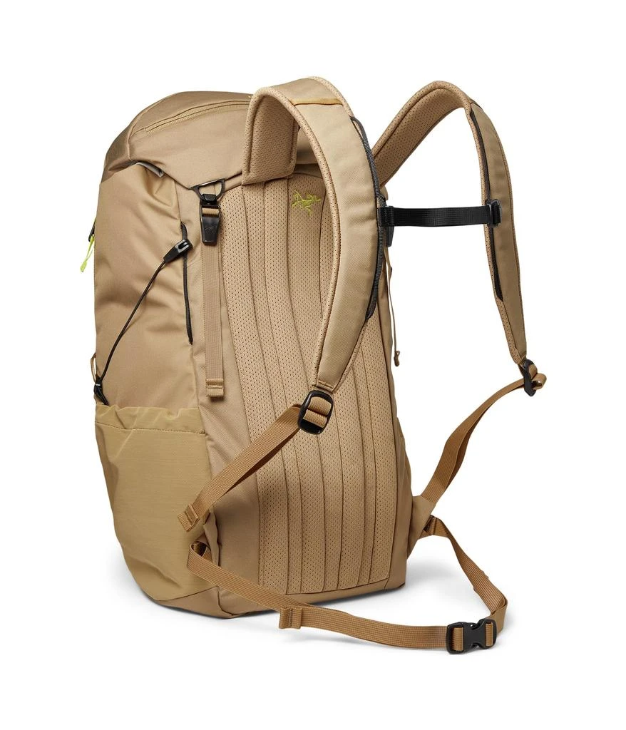 商品Arc'teryx|Mantis 30 Backpack,价格¥1475,第2张图片详细描述