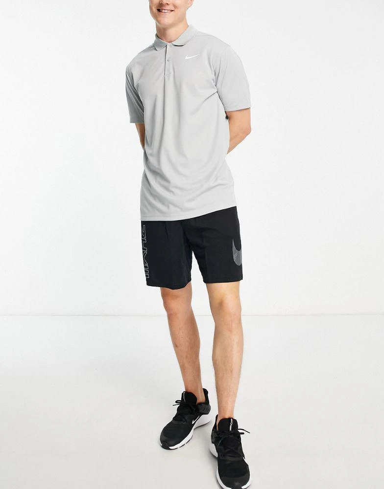 商品NIKE|Nike Golf Victory polo in grey,价格¥385,第3张图片详细描述