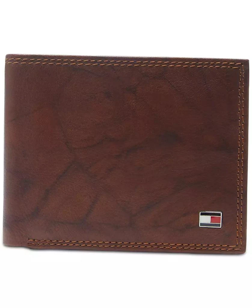 商品Tommy Hilfiger|Men's Traveler RFID Extra-Capacity Bifold Leather Wallet,价格¥237,第1张图片