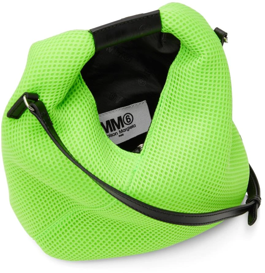 商品MAISON MARGIELA|Mesh Mini Triangle Crossbody Bag,价格¥1715,第5张图片详细描述