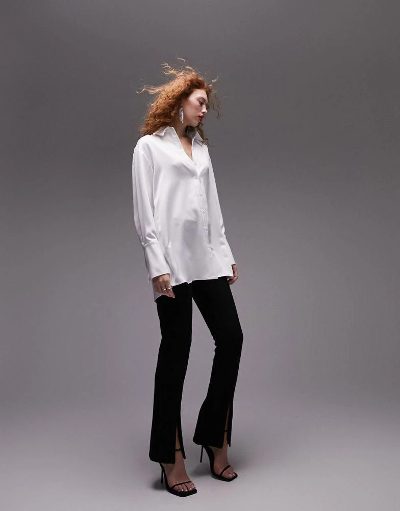 商品Topshop|Topshop satin oversized shirt in ivory,价格¥385,第4张图片详细描述