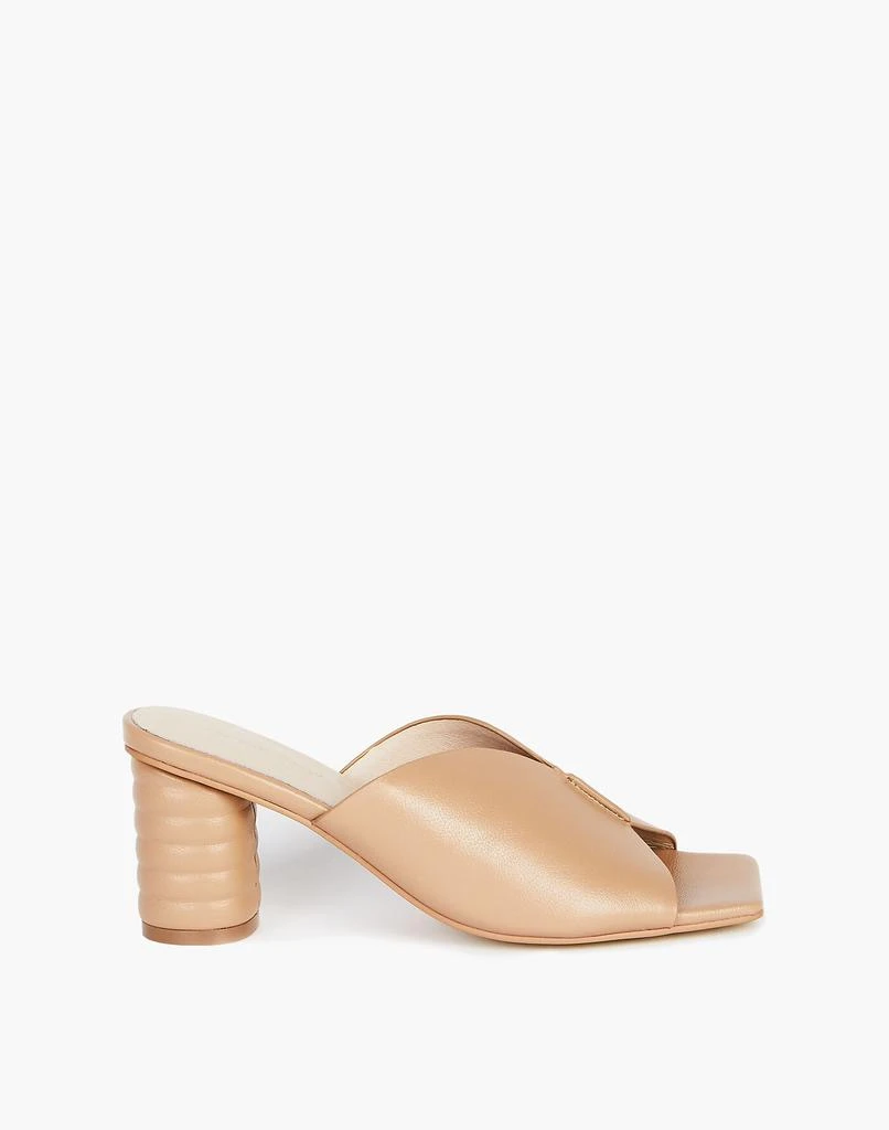 商品Madewell|Intentionally Blank Leather Kamika Mules in Clay,价格¥1352,第2张图片详细描述