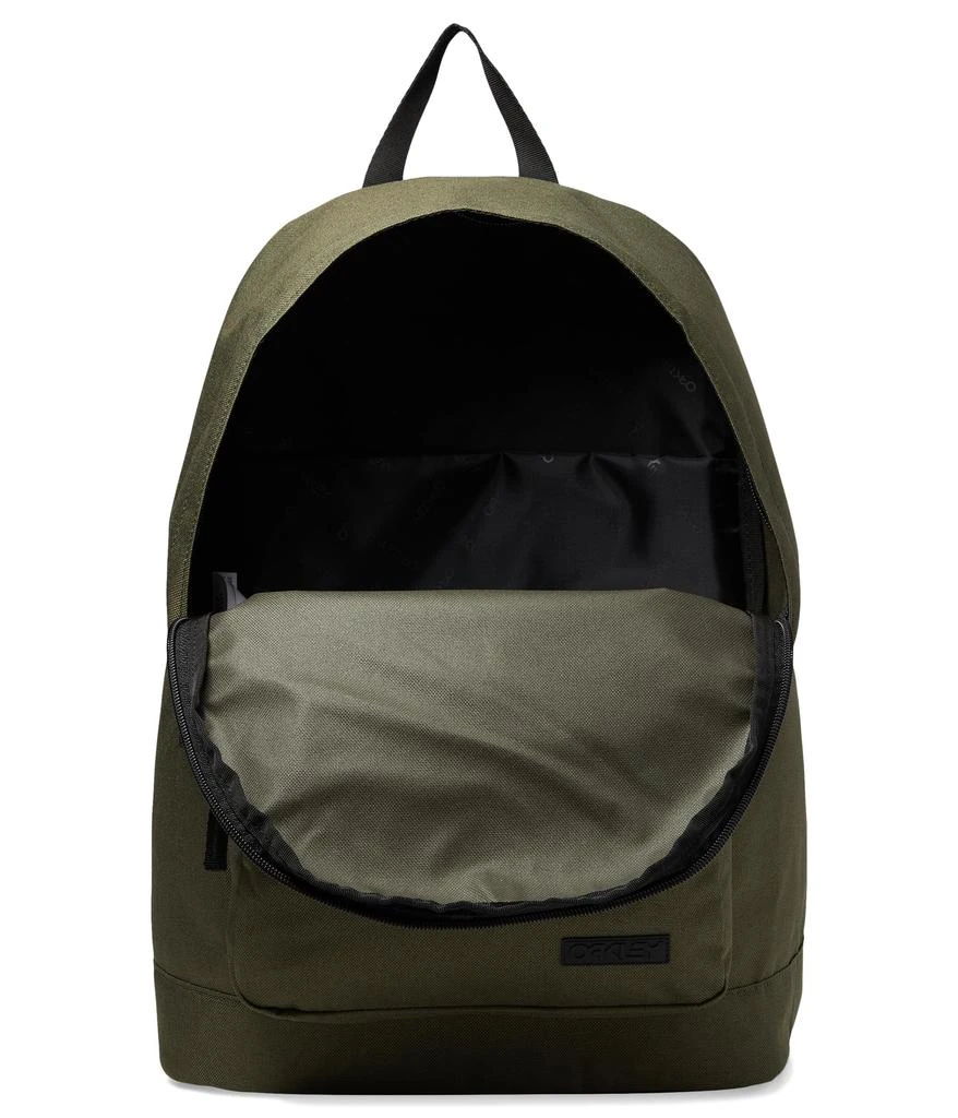 商品Oakley|Transit Backpack,价格¥379,第3张图片详细描述