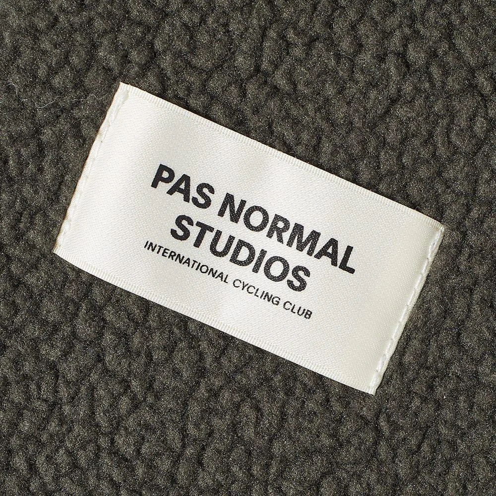 商品Pas Normal Studios|Pas Normal Studios Off-Race Fleece Neck Tube,价格¥281,第2张图片详细描述