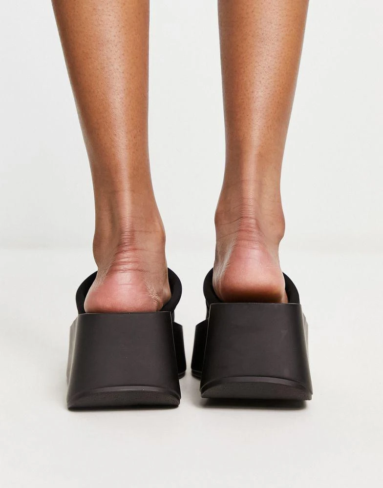 商品Daisy Street|Daisy Street chunky sole sandals in black,价格¥173,第3张图片详细描述