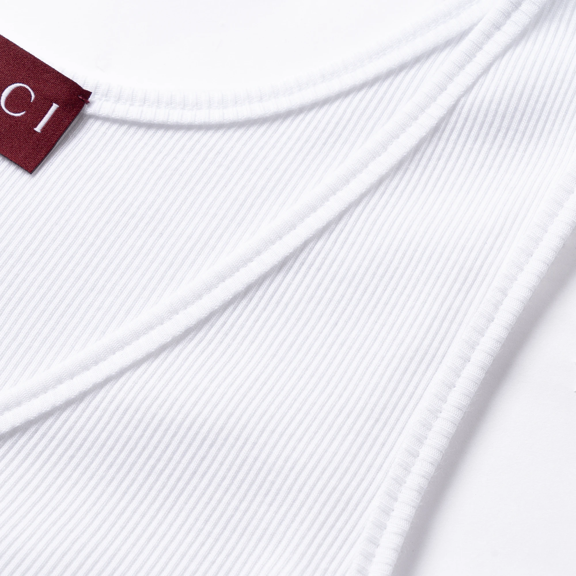 商品[国内直发] Gucci|古驰 品牌Logo圆领无袖背心 女款 白色,价格¥4277,第8张图片详细描述